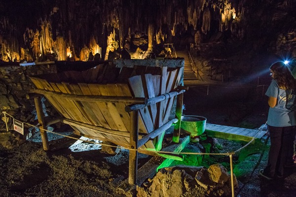 Desoto-Caverns_MG_5516_9169s