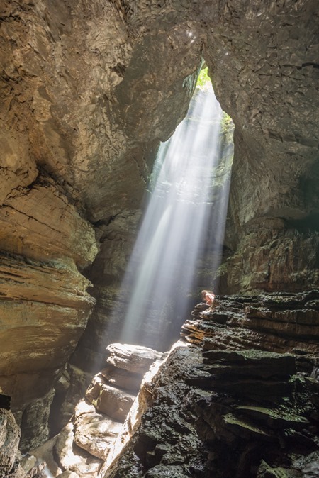 170609 Anna in Stephens Gap Cave _MG_9783