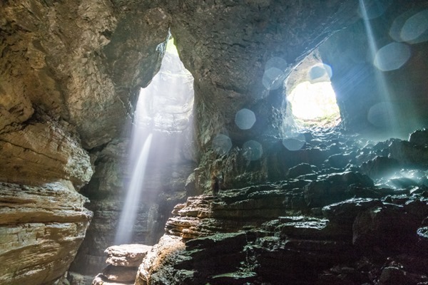 170609 Stephens Gap Cave _MG_9772