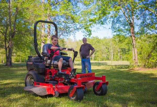 Noah Riding Lawnmower Lessons from Pop 180419 IMG_1067